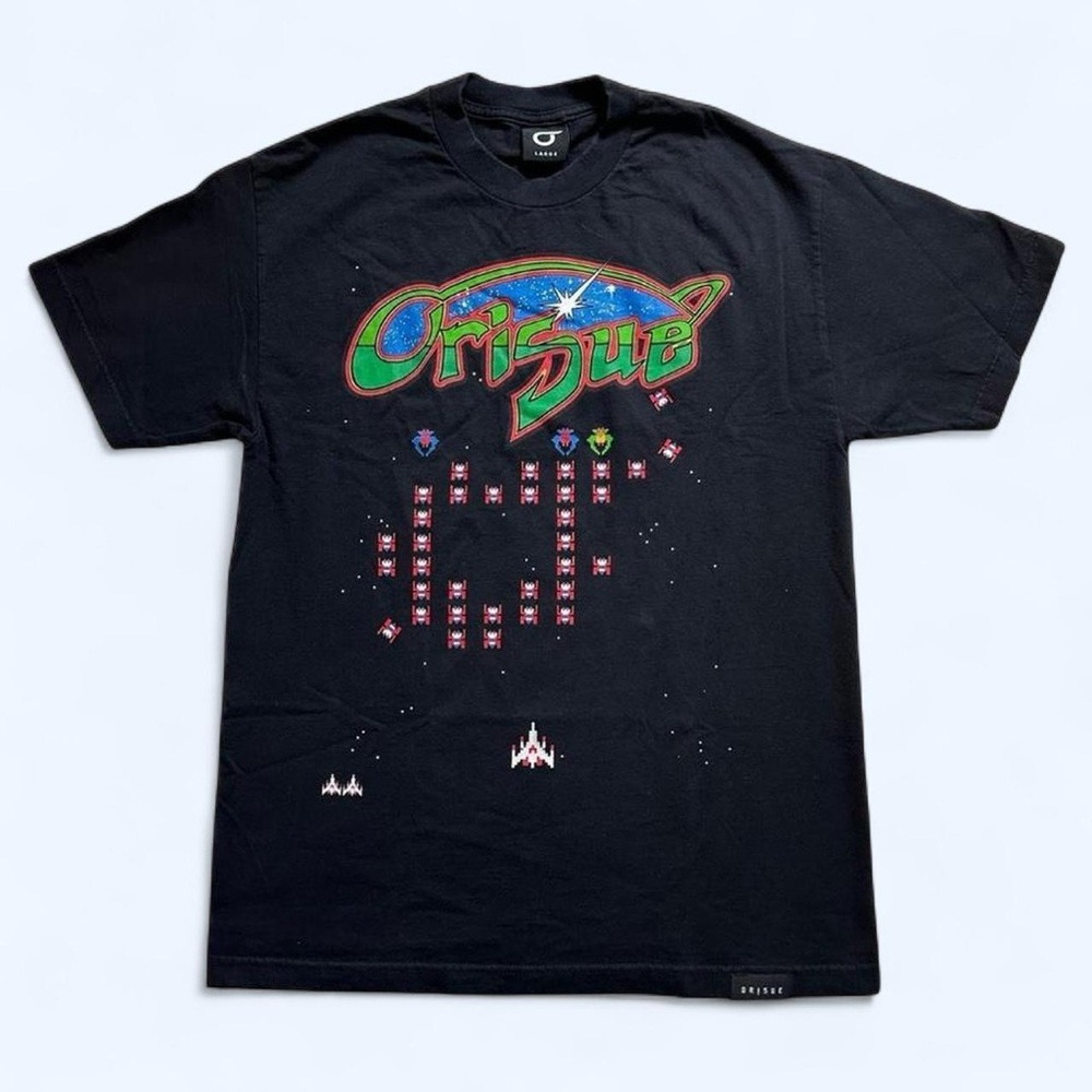 Black Orisue Graphic T-Shirt with Colorful Galaga Design L